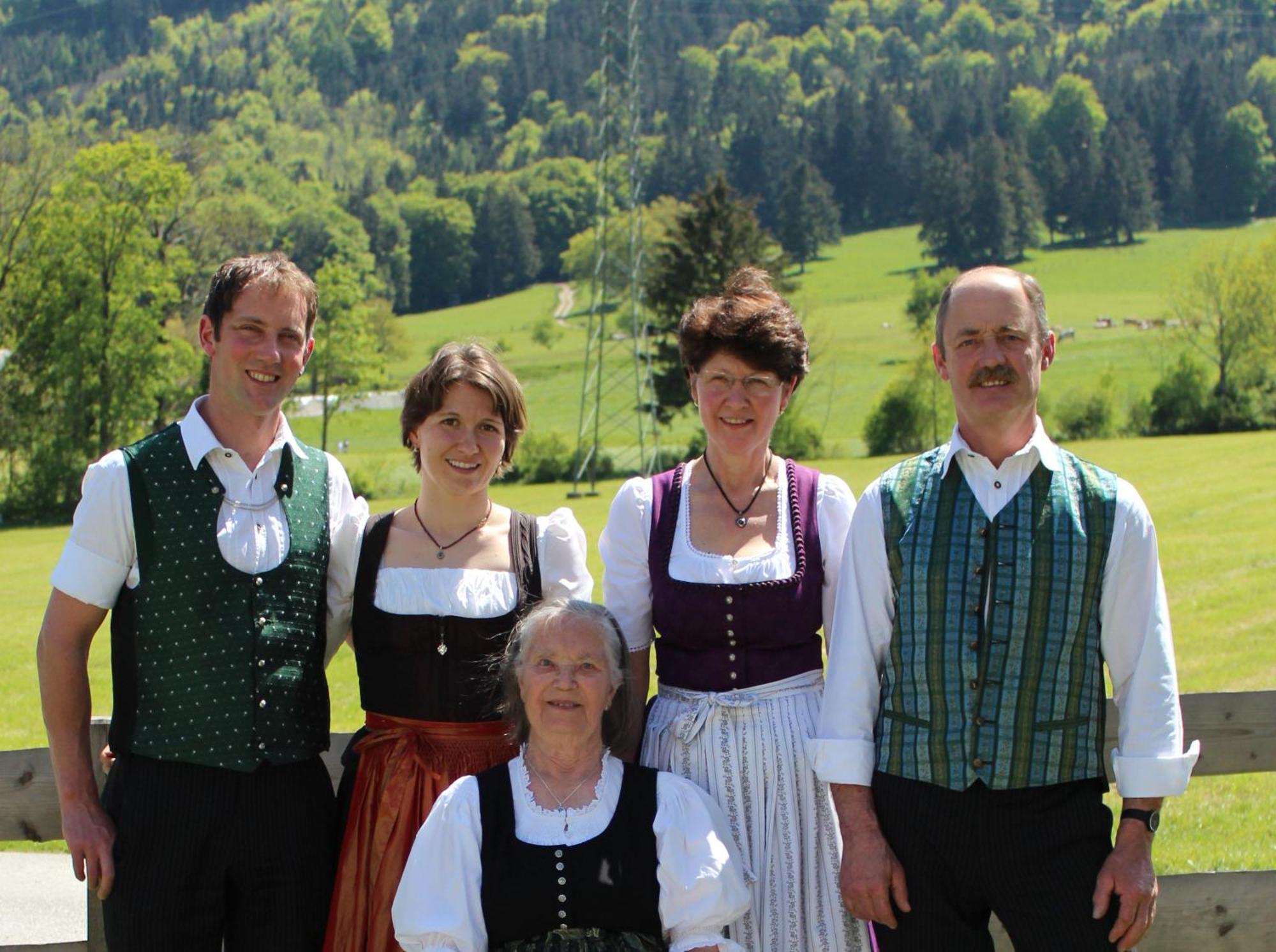 فيلا Schneiderhof Urlaub Auf Dem Bauernhof بيرناو ام شيمسي المظهر الخارجي الصورة